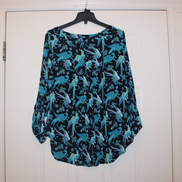 SOLD  Loft Ann Taylor Peacock print shirt size Med M  SOLD - Picture 1 of 2